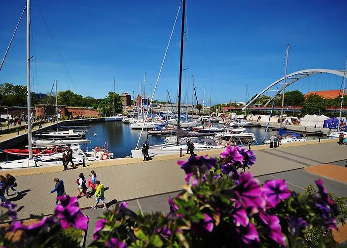 Solna 305 Centrum Apartment *